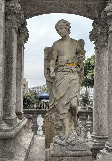 Straubing — 40 Bilder / 40 photos