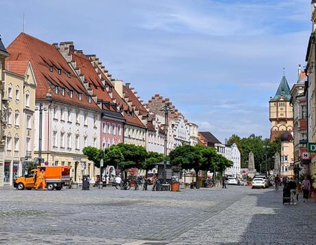 Straubing — 40 Bilder / 40 photos