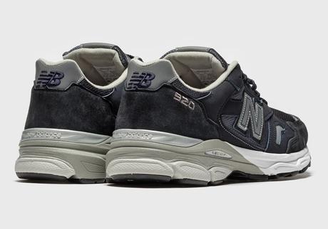 La New Balance 920 arrive dans un coloris Navy