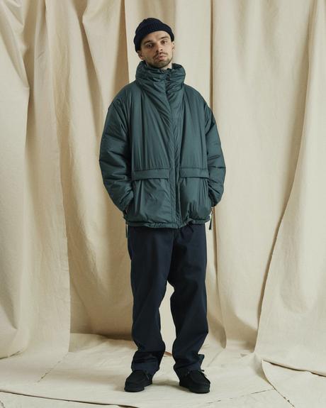 Nanamica partage le lookbook de sa collection SS21