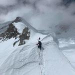 Quatre français descendent le Gasherbrum II à skis