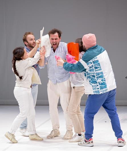 Avignon 2021 – L’île : un OVNI jubilatoire !