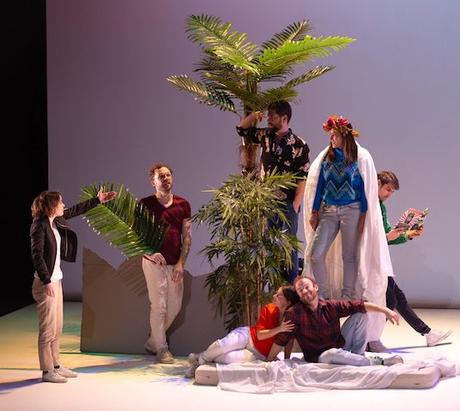 Avignon 2021 – L’île : un OVNI jubilatoire !