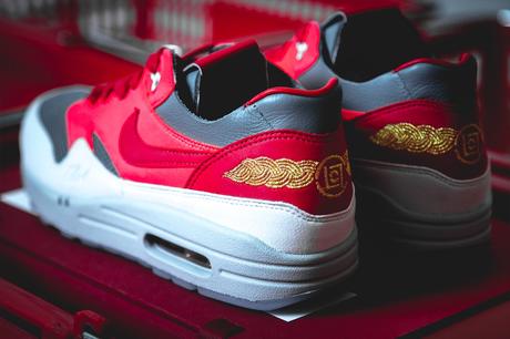 La CLOT x Nike Air Max 1 K.O.D. Solar Red se dévoile en détail