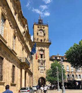 Maître Yann Gré fait débouter la société HOIST FINANCE de ses demandes par le Tribunal d'Aix en Provence. Maître Yann Gré fait débouter la société HOIST FINANCE de ses demandes par le Tribunal d'Aix en Provence.