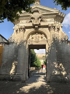 Avignon Thelonius et Lola, Josef Josef et les spectacles vus le 19 juillet aux Halles, à la Chartreuse et à la Luna