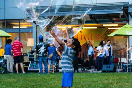 Hub City Sounds Festival est virtuel et en personne Hub City Sounds Festival est virtuel et en personne