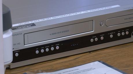 La Lee County Library offre une technologie qui transforme le VHS en fichiers numériques
