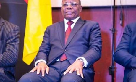 Cameroun – Littérature : Maurice Kamto prime les jeunes écrivains