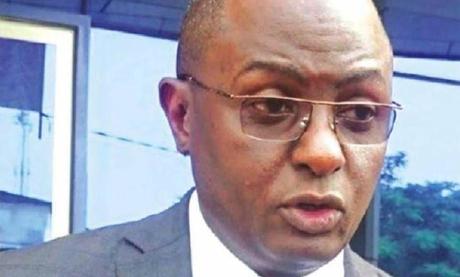 Affaire KCT/DGA : le collaborateur de l’huissier en charge du dossier copieusement tabassé par Philémon Mendo