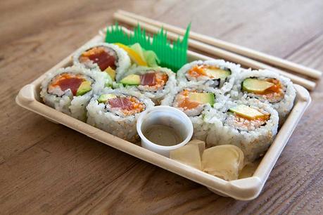 Emballage alimentaire: nos réponses aux questions fréquentes des restaurateurs se lançant dans la livraison de repas Barquette sushi écoresponsable pour la vente à emporter