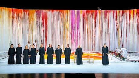 Symphonie en couleurs majeures d'Hermann Nitsch pour la nouvelle Walkyrie de Bayreuth