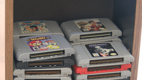 Still0730_00000 Un camp d’été local permet aux enfants d’apprendre l’histoire du jeu vidéo