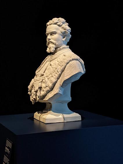 Buste du roi Louis II — Bayerische Landesausstellung in Regensburg — Büste Ludwigs II.