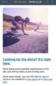 [Update: Aug. 04] Trois au Royaume-Uni en panne, les utilisateurs signalent des problèmes de réseau tandis que le site transmet la maintenance