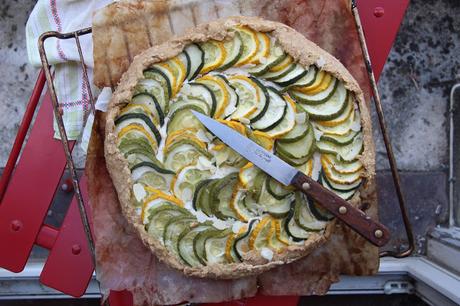 Tarte rustique courgette-amande (vegan)