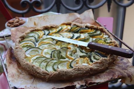 Tarte rustique courgette-amande (vegan)
