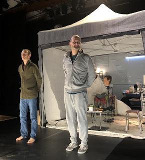 Vu d’ici par la Cie Théâtre à Cru à La Manufacture pour le Festival d’Avignon Off 2021 Vu d’ici par la Cie Théâtre à Cru à La Manufacture pour le Festival d’Avignon Off 2021