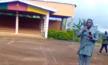 Cameroun : le chef supérieur Batchingou rame à contre courant du développement