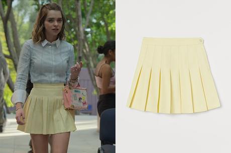 CONTROL Z : Natalia’s yellow pleated skirt in S2E01