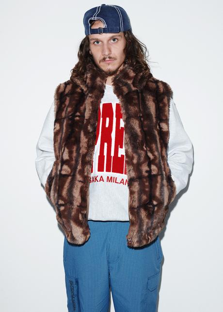 Supreme présente sa collection Fall Winter 2021 Supreme présente sa collection Fall Winter 2021