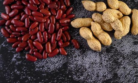 Cameroun – Tapioca, koki, arachides, haricots : les enchères montent au marché