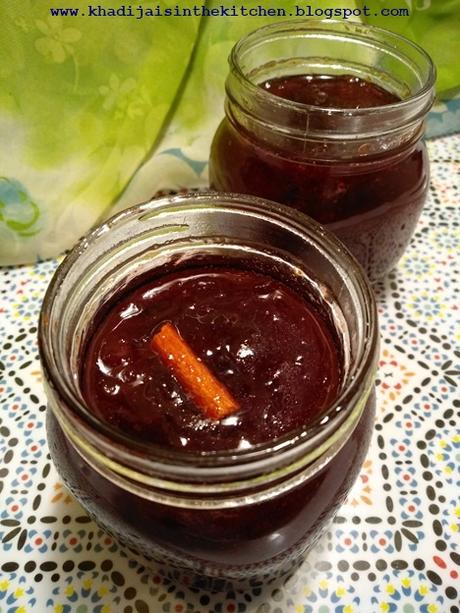 CONFITURE DE PRUNES / PLUM JAM / MERMELADA DE CIRUELA / مربى البرقوق