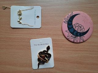 Unboxing : The Bookish Book Box & KA Tucker Unboxing : The Bookish Book Box & KA Tucker