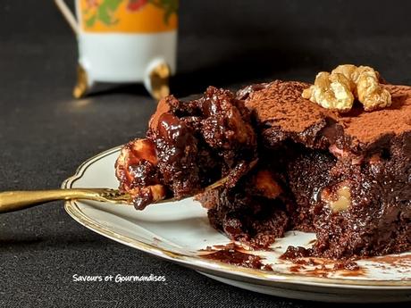 Brownies aux noix et guimauves. (Bonfire Brownies) Brownies aux noix et guimauves. (Bonfire Brownies)