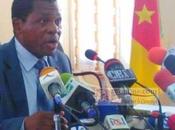 Cameroun Aplaventrisme Quand Atanga déifie Paul Biya