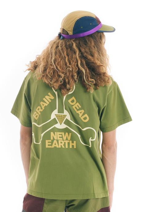 Brain Dead et Gramicci célèbrent le monde de l’escalade