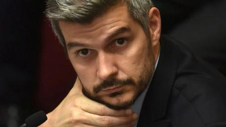 Argentine : Trois anciens hauts fonctionnaires inculpés dans l’affaire d’envoi d’armes à la Bolivie