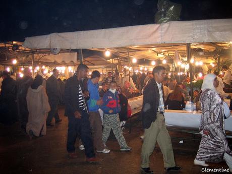Voyage au Maroc - La Place Jemaa el-Fna le soir