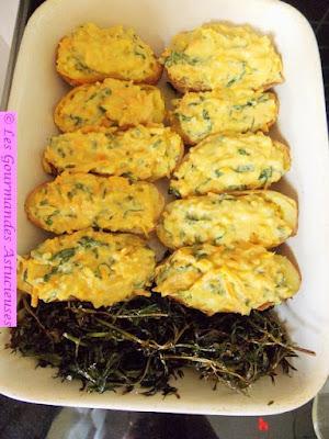 Pommes de terre farcies aux carottes (Vegan) Pommes de terre farcies aux carottes (Vegan)