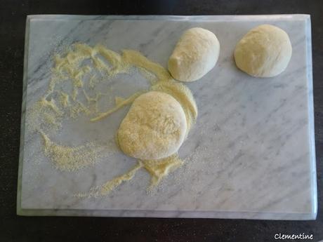 Petits pains marocains à la semoule Petits pains marocains à la semoule