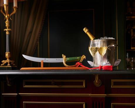 Le Bar Botaniste du Shangri-La Paris rouvre ses portes le 1er septembre avec un nouveau rituel quotidien