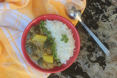 Cuillère et saladier : Curry aubergines rhubarbe Curry aubergines rhubarbe