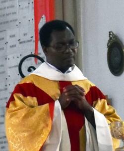 Le père Florent Acotchou nous quitte . Florent