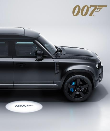 Land Rover présente un Defender James Bond Land Rover présente un Defender James Bond