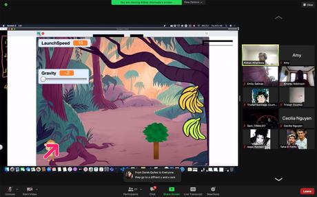 Enseigner aux collégiens comment créer le prochain Minecraft | BU aujourd’hui Capture d'écran zoom prise par Abbas Attarwala lors d'une session virtuelle de camp de codage. À l'écran, des bananes et une scène de jungle sont vues, et les profils des étudiants sont vus sur la droite. Une personne écrit dans le chat