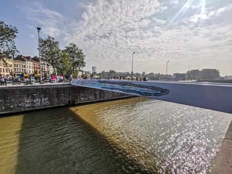 MOBILITÉ : Premiers pas sur les passerelles Marchi et Mernissi au-dessus du canal