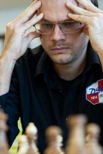 Championnat d'Europe d'échecs : Demchenko mène – Cinq joueurs peuvent théoriquement gagner