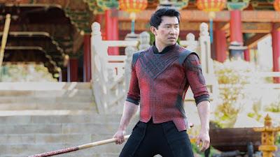 SHANG-CHI : ARTS MARTIAUX ET SUPER POUVOIRS SHANG-CHI : ARTS MARTIAUX ET SUPER POUVOIRS