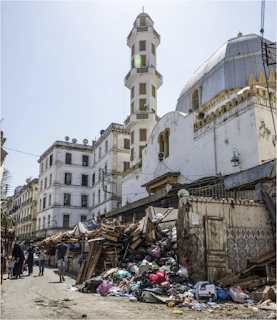 749_ Les hypocrites 749_ Les hypocrites