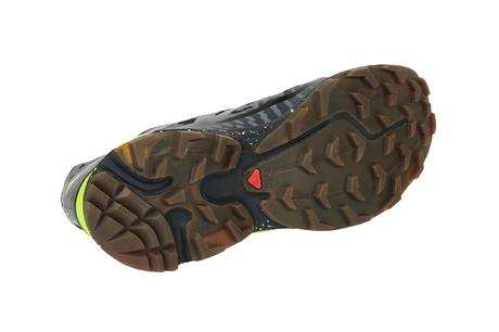 Palace et Salomon partagent leurs trois XT-6