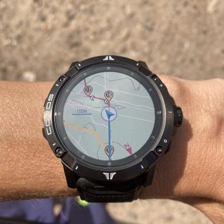 Coros-Vertix-2-outdoor-1