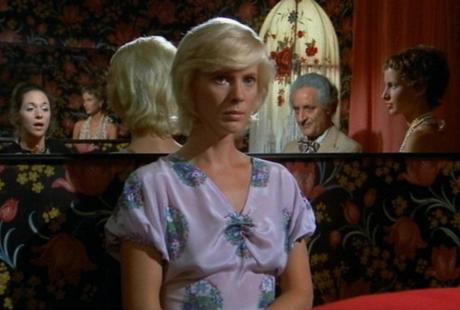 Le_parfum_de_la_dame_en_noir_Mimsy_Farmer
