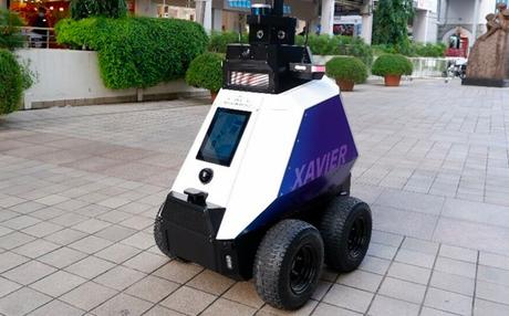 Singapour : des robots pour faire respecter les règles de civilité