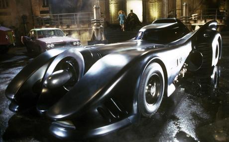La Batmobile de passage à Paris La Batmobile de passage à Paris