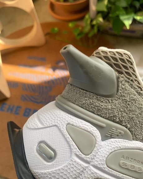 Salehe Bembury présente sa New Balance 574 “The Yurt” Salehe Bembury présente sa New Balance 574 “The Yurt”